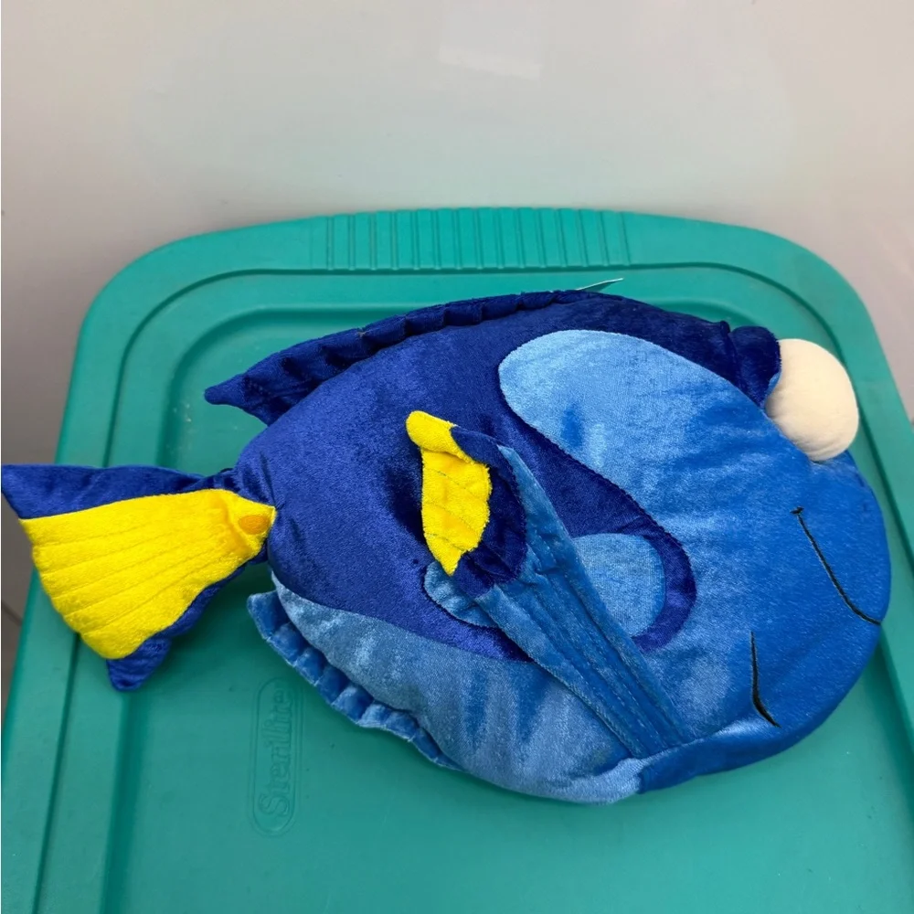Disney Finding Nemo/Dory Plush Bundle (Nemo, Dory and Crush)